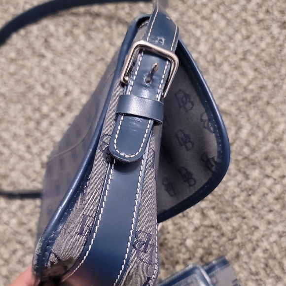 Dooney & Bourke Blue and Gray Logo Shoulder Bag+Wallet Set - Picture 7 of 12